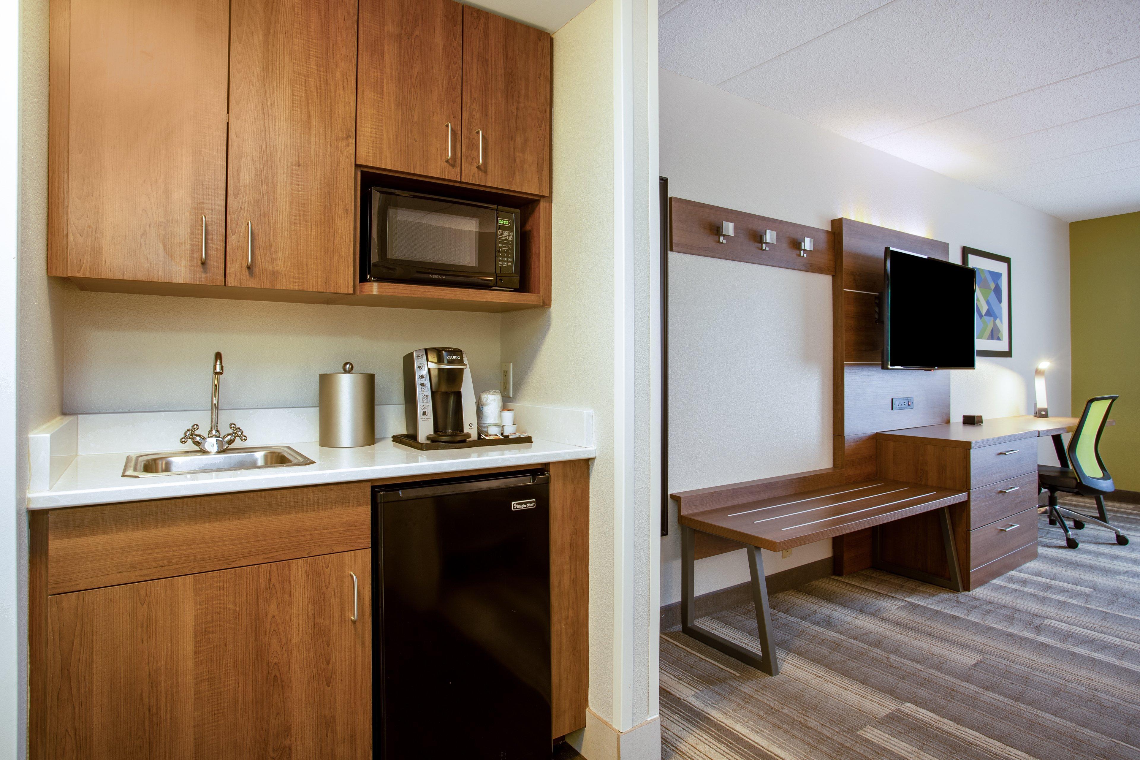 Holiday Inn Express Hotel & Suites Fort Wayne By Ihg Ellisville Экстерьер фото