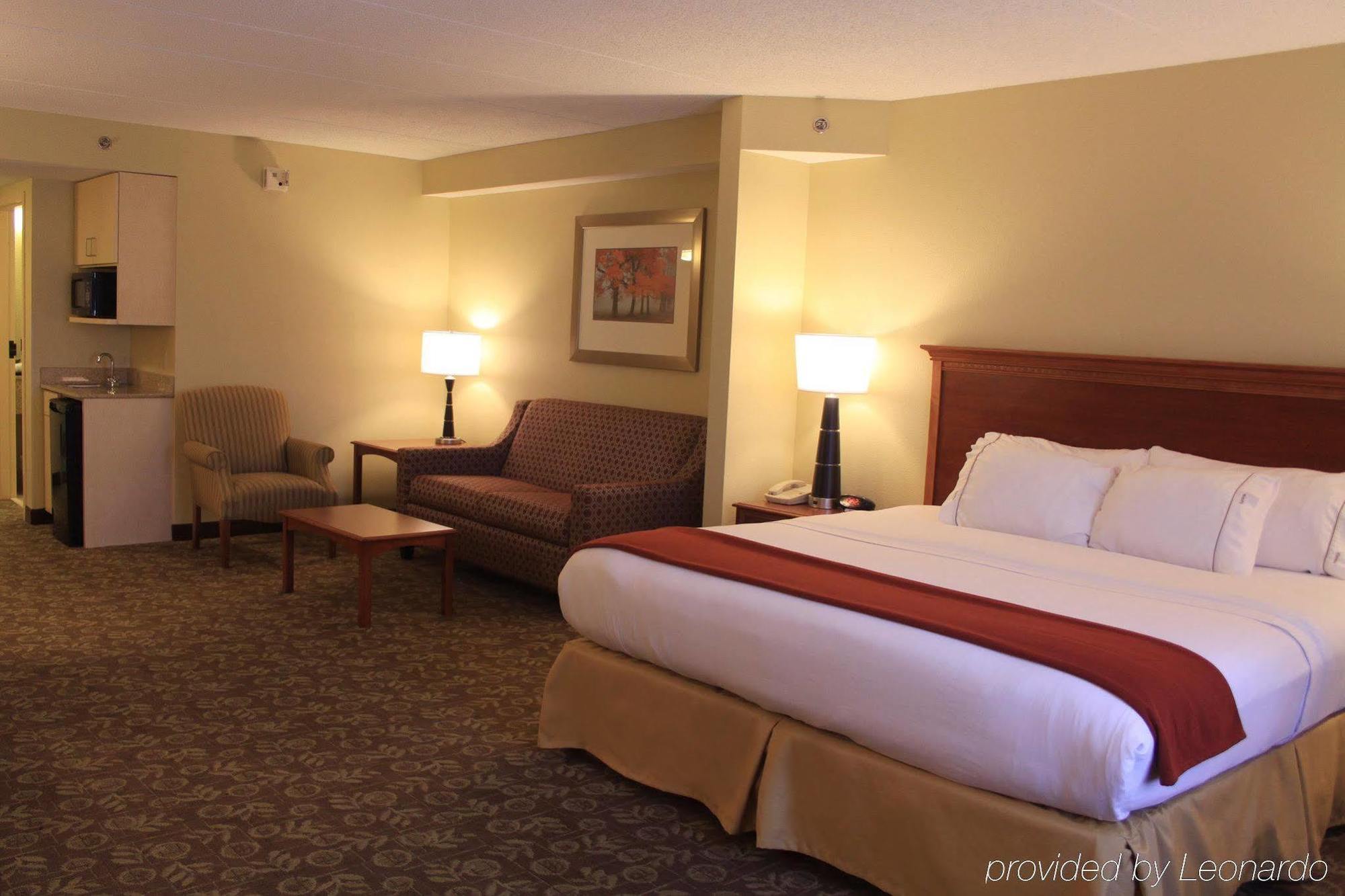 Holiday Inn Express Hotel & Suites Fort Wayne By Ihg Ellisville Экстерьер фото