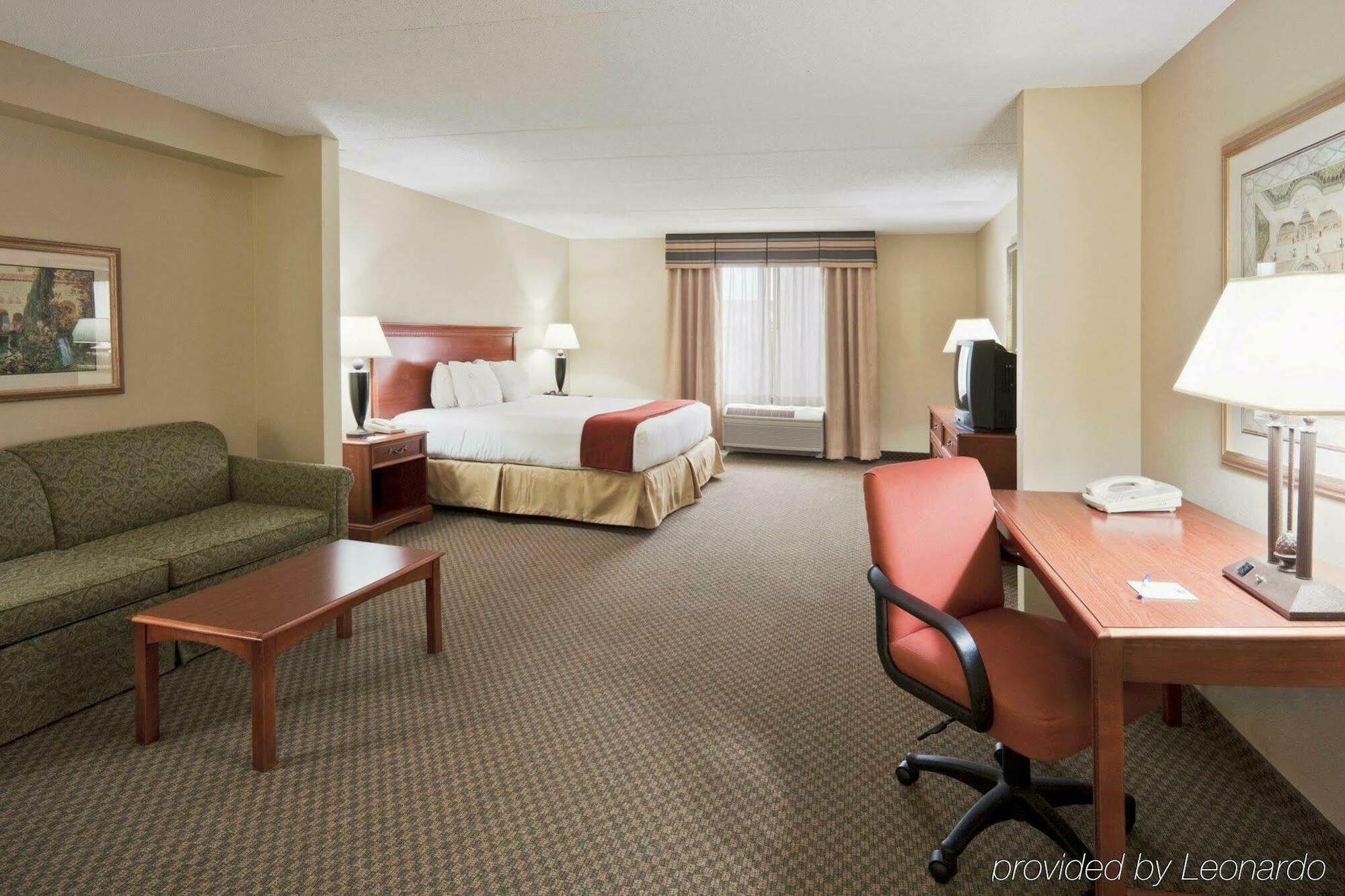 Holiday Inn Express Hotel & Suites Fort Wayne By Ihg Ellisville Экстерьер фото